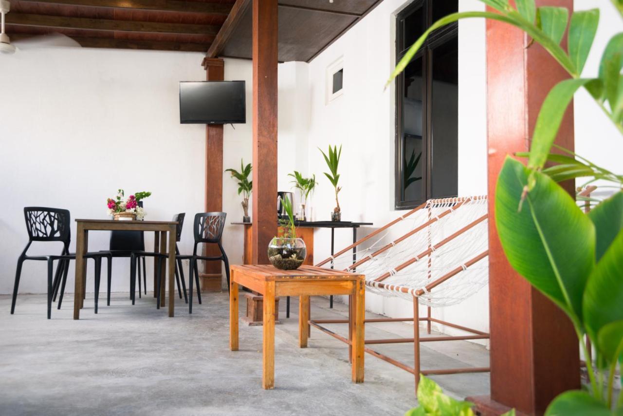 Hotel Palm Gate Maldives Thulusdhoo Zewnętrze zdjęcie
