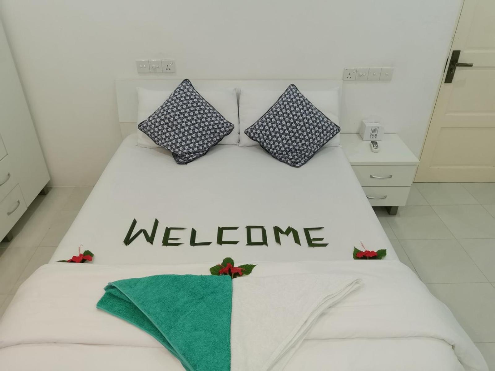 Hotel Palm Gate Maldives Thulusdhoo Zewnętrze zdjęcie